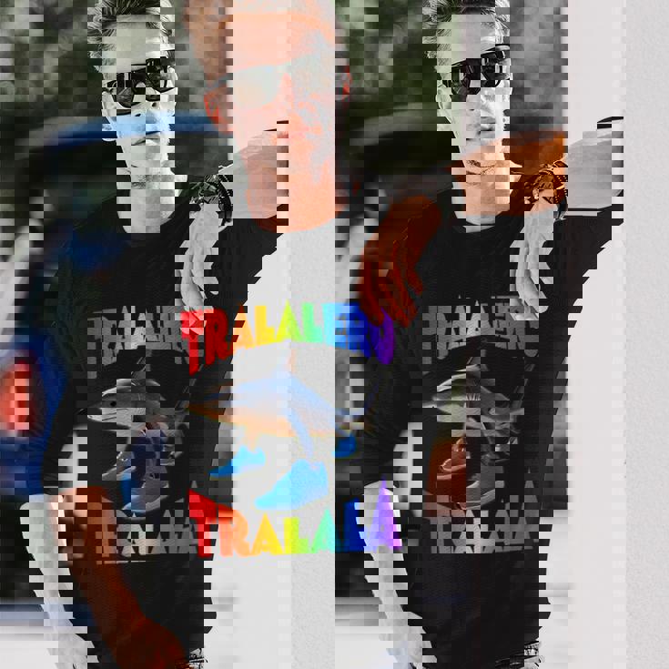 Tralalero Tralala イタリアンブレインロットミーム 長袖Tシャツ 彼への贈り物