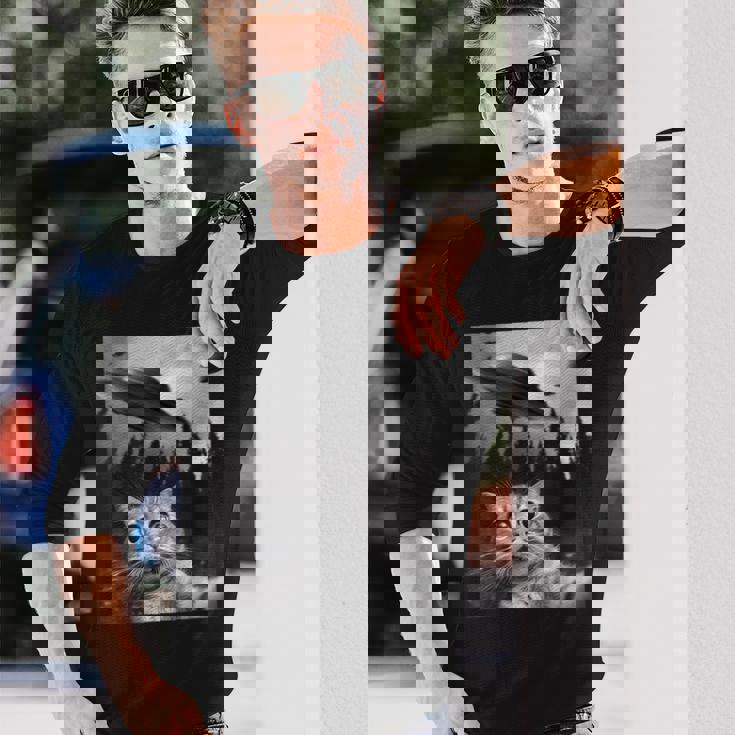 Ufo と面白い猫のセルフィー 長袖Tシャツ 彼への贈り物