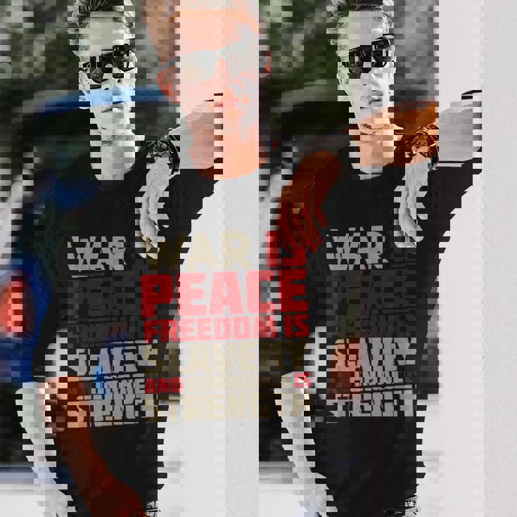 War Is Peace 引用tシャツ 長袖Tシャツ 彼への贈り物