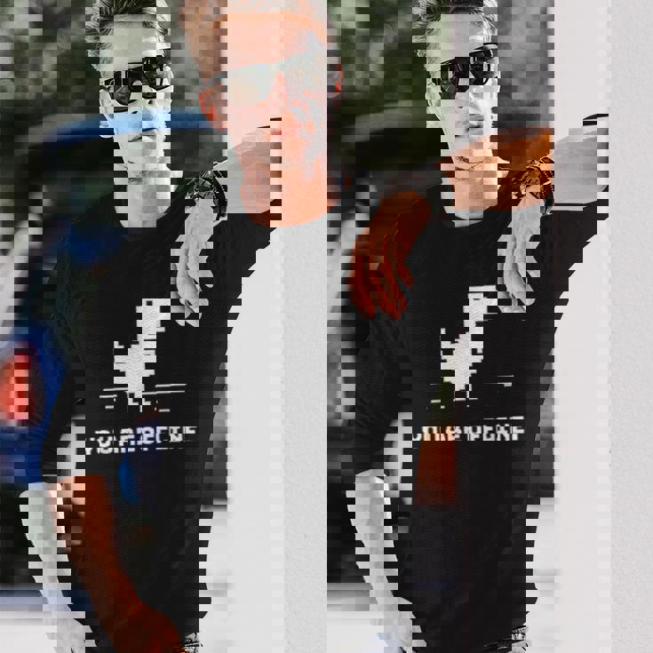 You Are Offline T-Rex 恐竜のラン ピクセルアート 恐竜ゲーム 長袖Tシャツ 彼への贈り物