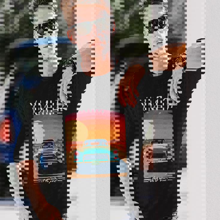 Yuma Az レトロハイウェイ ノスタルジック ヴィンテージカーデザイン 長袖Tシャツ 彼への贈り物