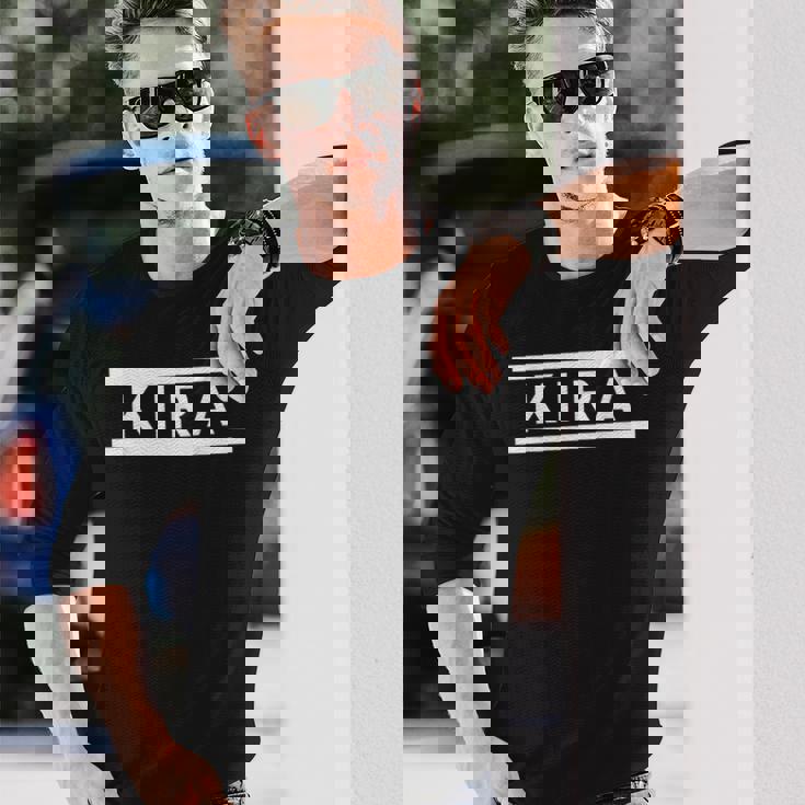 「Kira」ヘボン式「きら」「キラ」下の名前 ローマ字 名入れ 名乗り ラテン文字 綴り 長袖Tシャツ 彼への贈り物