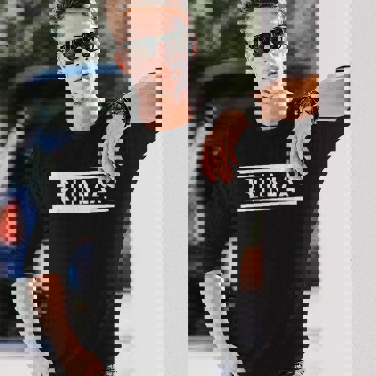 「Rina」ヘボン式「りな」「リナ」下の名前 ローマ字 名入れ 名乗り ラテン文字 綴り 長袖Tシャツ 彼への贈り物