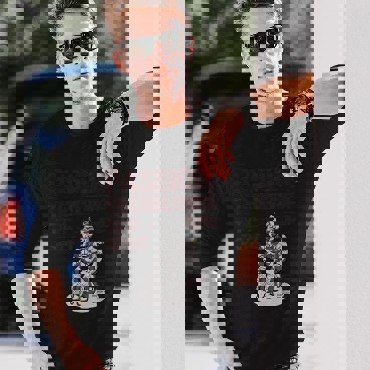 「情熱は時空を超える」 合掌土偶 祈る土偶 縄文 土偶 青森県八戸市 国宝 考古学 はにわ シュール 長袖Tシャツ 彼への贈り物