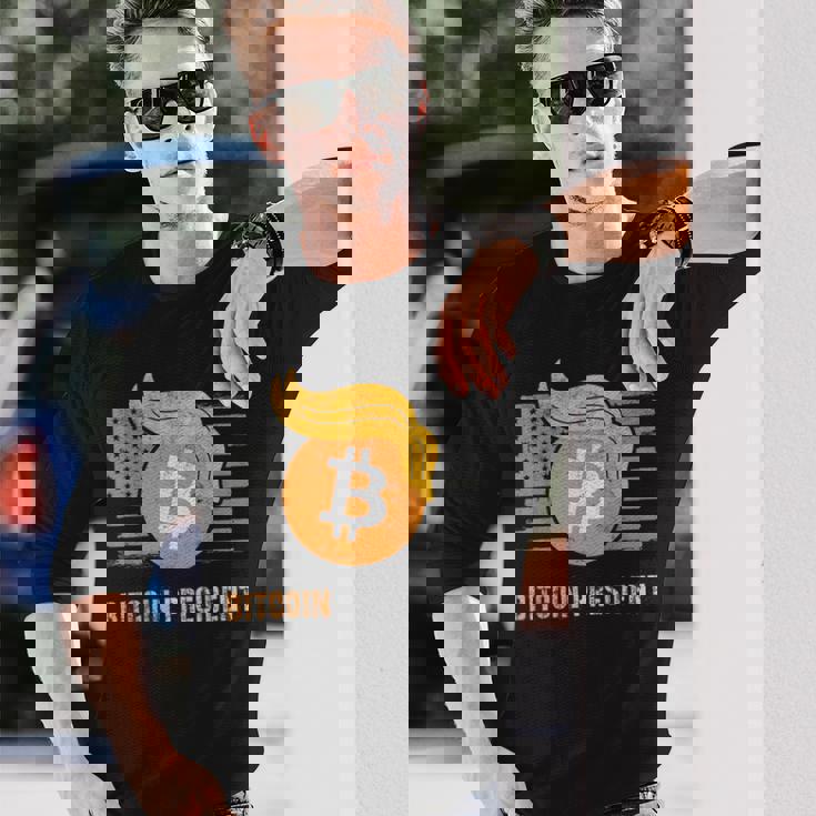 ありがとうトランプアメリカ ビットコインプレジデント就任式ジョーク 長袖Tシャツ 彼への贈り物