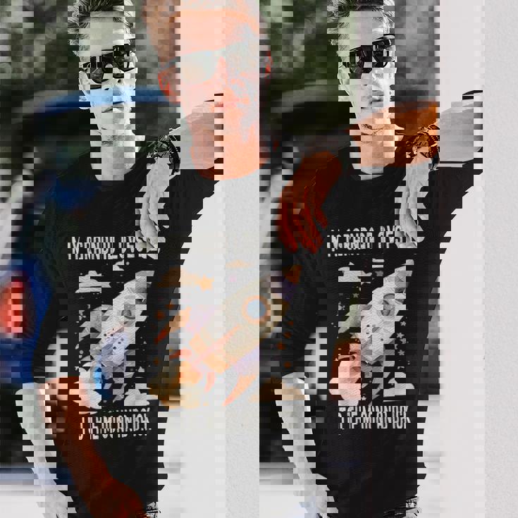 おじいちゃんは私を月まで愛して帰って 長袖Tシャツ 彼への贈り物