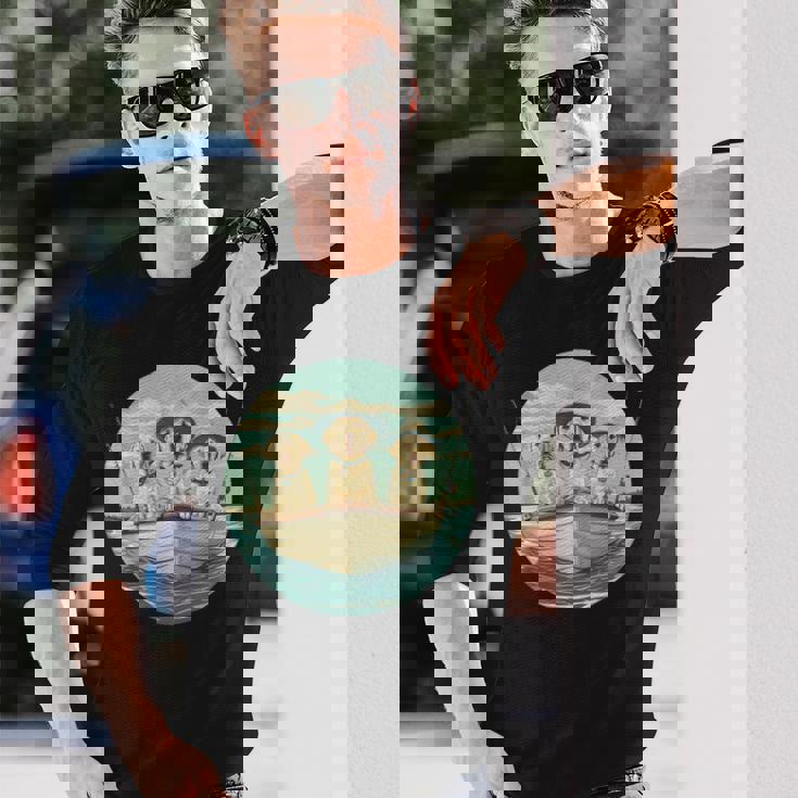 かわいい イエロー ラブラドールレトリバー 犬 釣り ボート 湖 犬 長袖Tシャツ 彼への贈り物