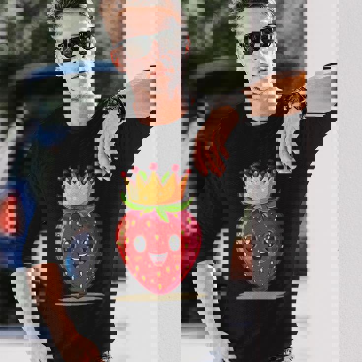 かわいいストロベリーロイヤルティで面白いタッチ。 長袖Tシャツ 彼への贈り物