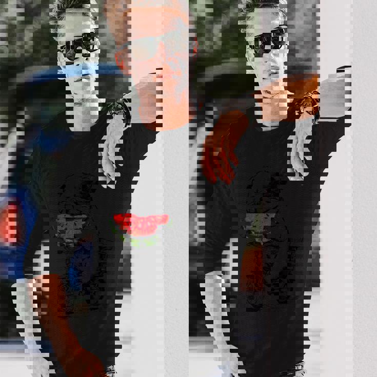 かわいいブルドッグが自転車に乗ってスイカを食べる 誕生日 長袖Tシャツ 彼への贈り物