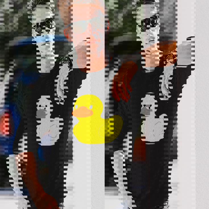 かわいいラバーダックイエローグラフィックかわいいラバーダック 長袖Tシャツ 彼への贈り物