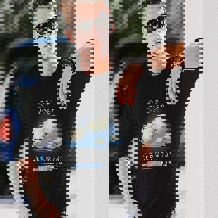 かわいい怠け者のシロクマの冬眠 長袖Tシャツ 彼への贈り物