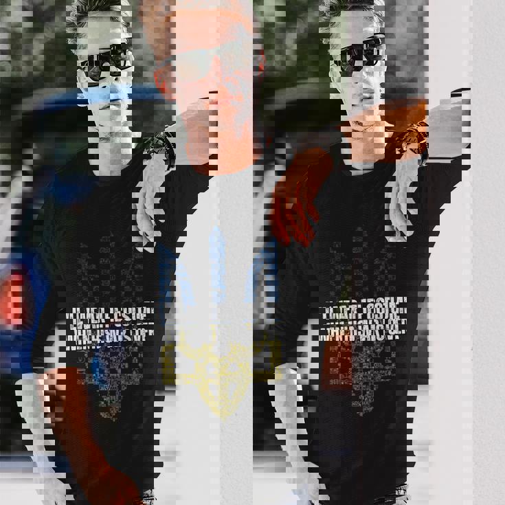 この戦争が終わったら衣装を着てやる 長袖Tシャツ 彼への贈り物