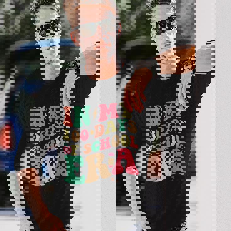 ぼくの学校の100日間の時代。学校教師100日目 長袖Tシャツ 彼への贈り物