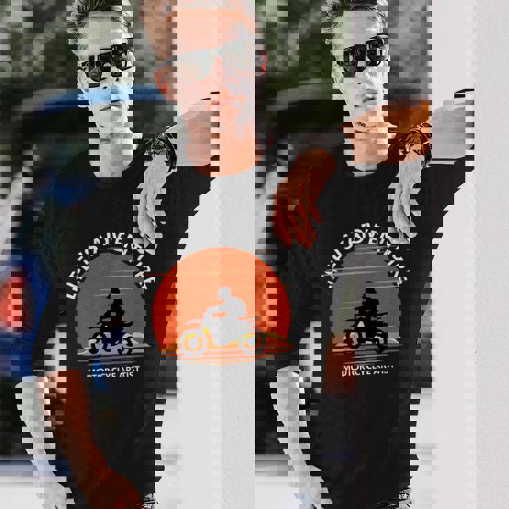 アドベンチャー バイク おもしろ オフロードバイク 人生は冒険だ ツーリング イラスト 長袖Tシャツ 彼への贈り物