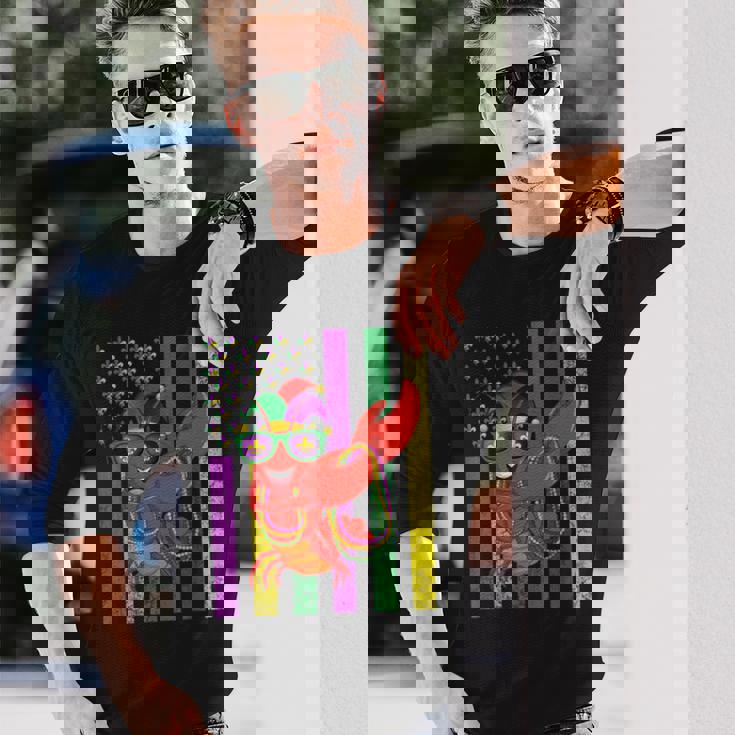 アメリカ国旗 マルディグラ ザリガニ ダビング 長袖Tシャツ 彼への贈り物