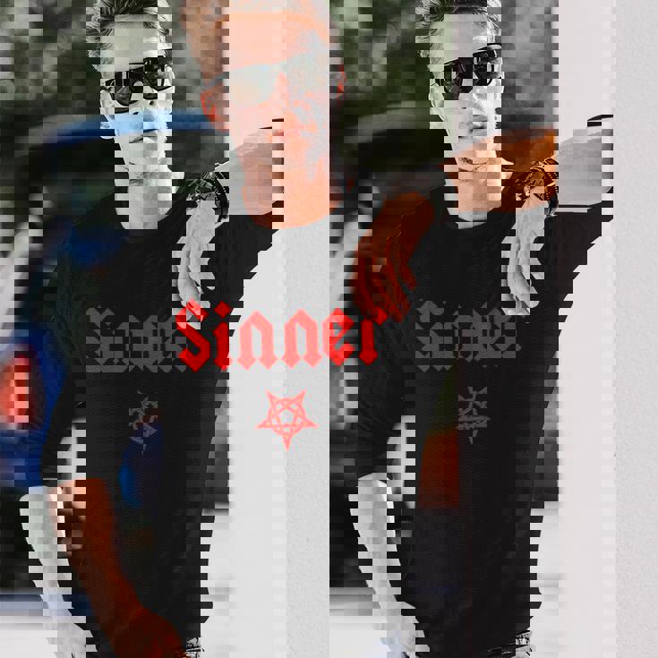 アンチ・キリストの罪人 五芒星 長袖Tシャツ 彼への贈り物