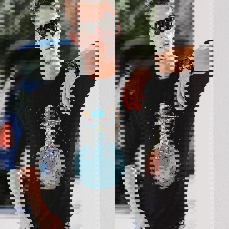 アーチェリーシャツキッズロングボウ宇宙飛行士ギフトキッズボウアーチェリー 長袖Tシャツ 彼への贈り物