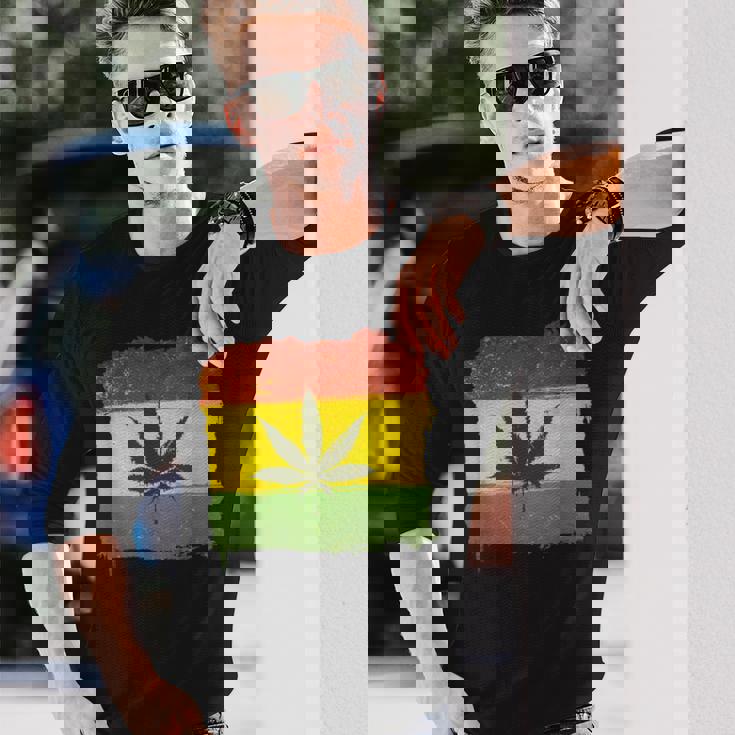 ウィード マリファナ ガンジャ リーフ ラスタ フラッグ 大麻 恋人 ギフト 長袖Tシャツ 彼への贈り物