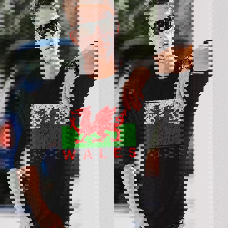 ウェールズ国旗 ウェールズ ドラゴン アンティーク調 メンズ レディース キッズ 長袖Tシャツ 彼への贈り物