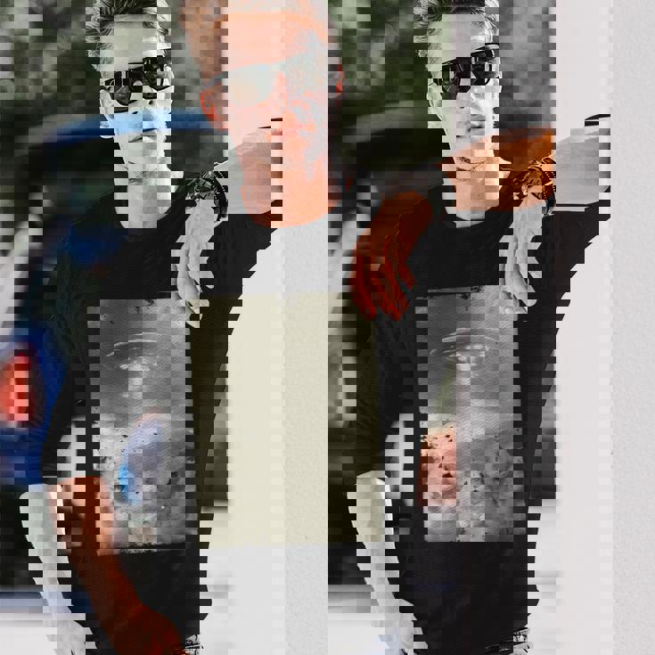 エイリアン Ufo の侵略 面白いハムスターの自撮り 長袖Tシャツ 彼への贈り物