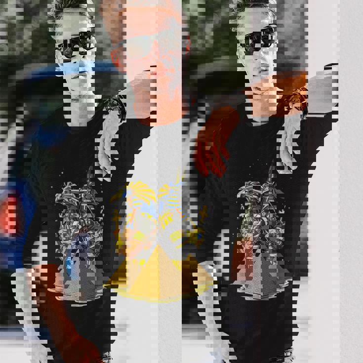 エジプトの神々アヌビスとホルスの目エジプトのピラミッドアンクのシンボル古代エジプト神話 長袖Tシャツ 彼への贈り物