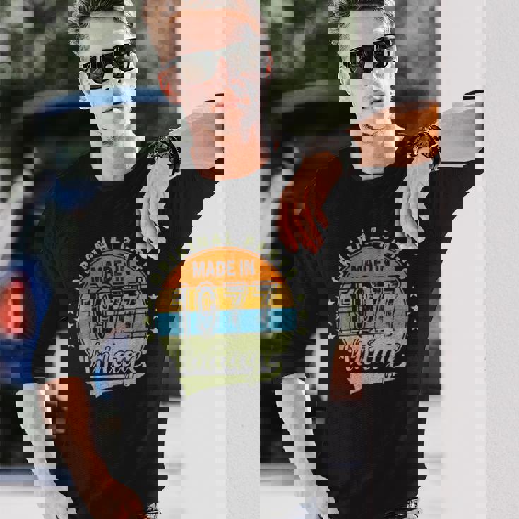 オリジナルパーツ 1977年生まれ ヴィンテージ 47歳 誕生日 レトロ 長袖Tシャツ 彼への贈り物