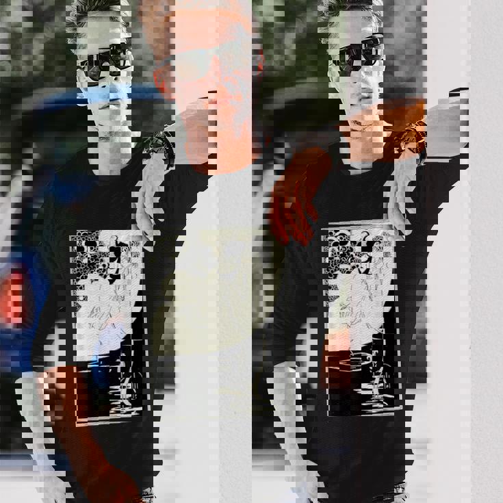 オーブリー・ビアズリーによるクライマックス 長袖Tシャツ 彼への贈り物