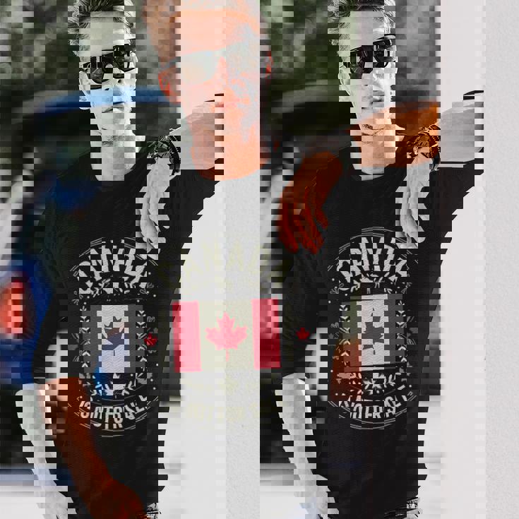 カナダは非売品です 愛国的なカナダ人 長袖Tシャツ 彼への贈り物