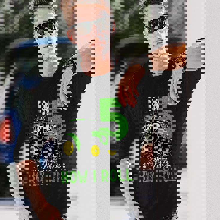 キッズ I Am 5 This Is How I Roll One Years Old Tractor 5歳の誕生日 長袖Tシャツ 彼への贈り物