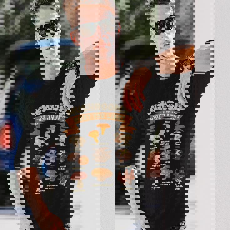 キノコ、好きなものキノコの種類 長袖Tシャツ 彼への贈り物