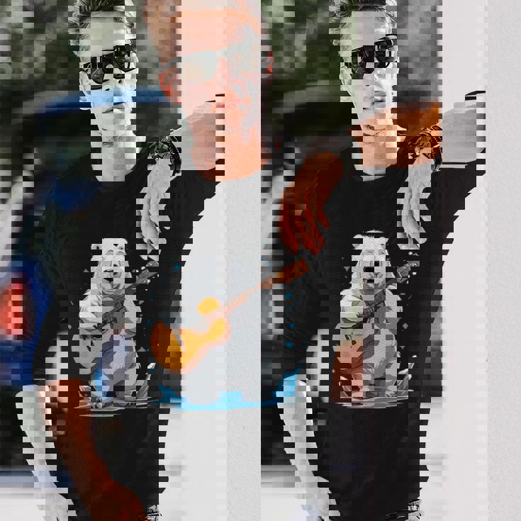 クマがアコースティックギターを弾くクマのギタリスト 長袖Tシャツ 彼への贈り物