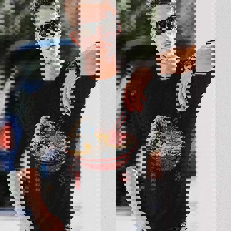 グレートラーメンウェーブ らーめんと波）Ｔシャツ 長袖Tシャツ 彼への贈り物