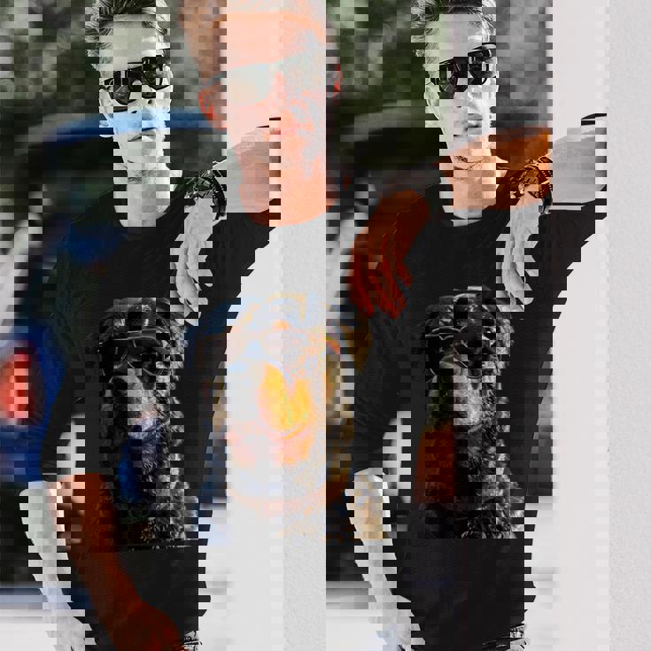 サングラスをかけたロットワイラー 愛犬自慢のロットワイラー 長袖Tシャツ 彼への贈り物