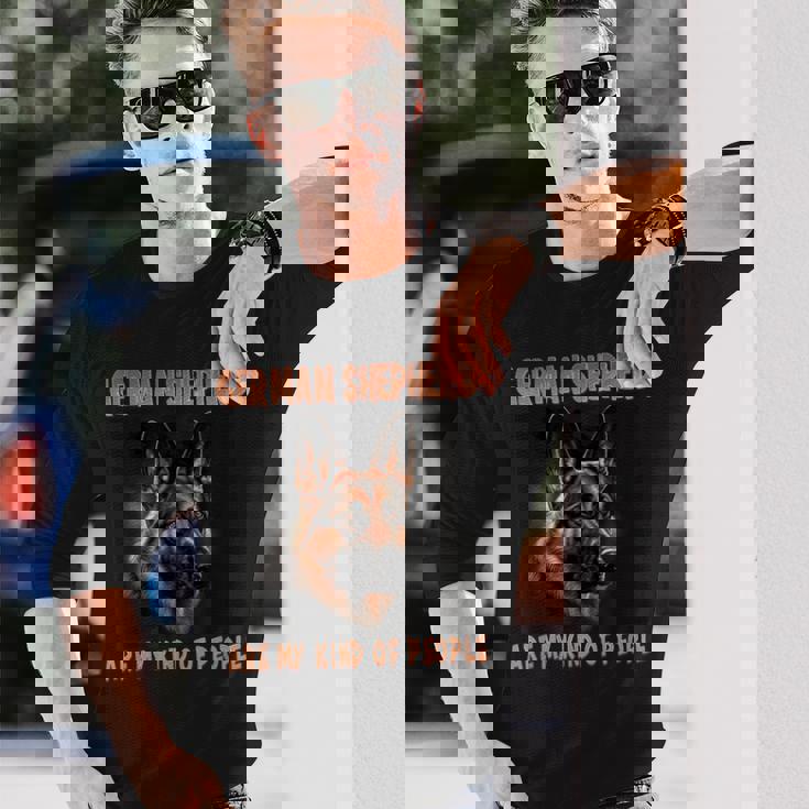 ジャーマンシェパードは私の好みのタイプ オーナー ジャーマンシェパード 長袖Tシャツ 彼への贈り物