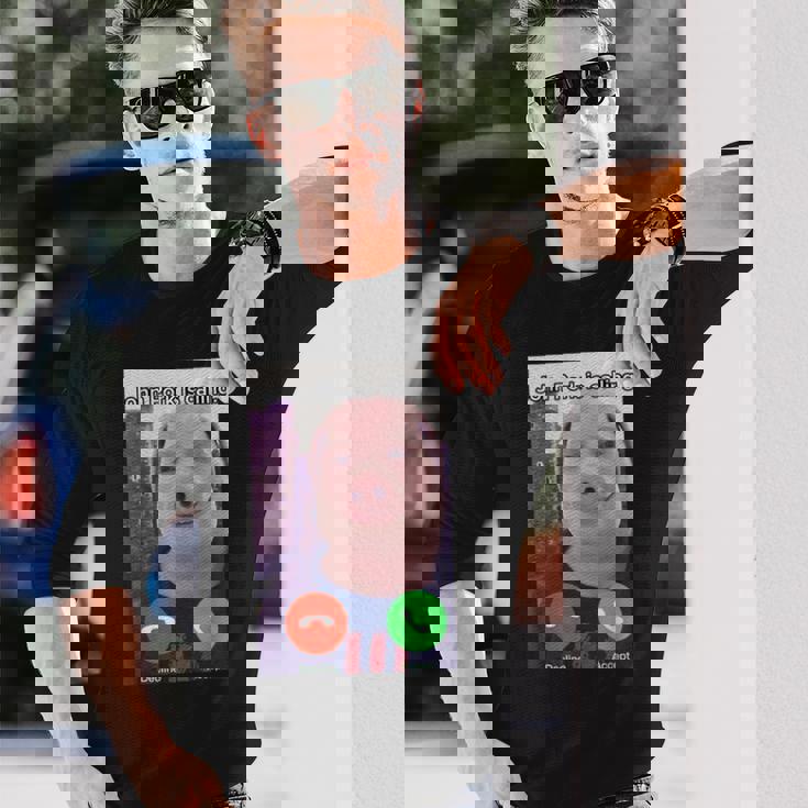 ジョン・ポークがファニー・アンサー・コール・フォンをかけている 長袖Tシャツ 彼への贈り物