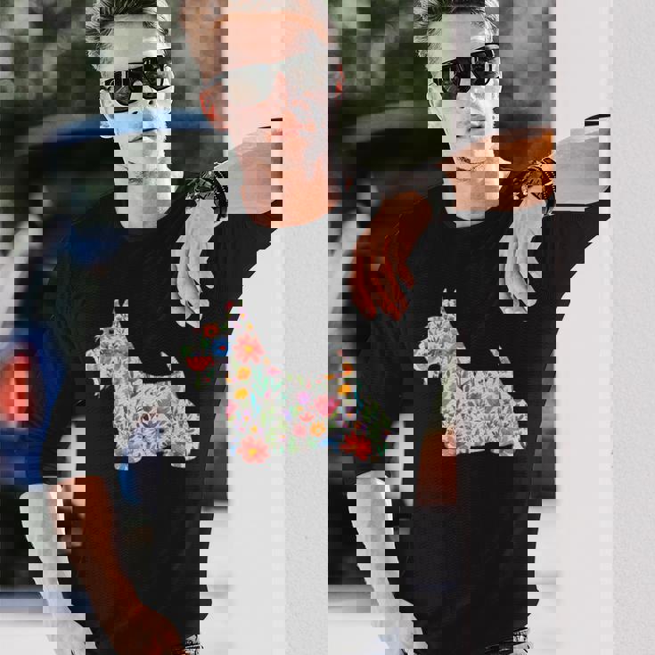 スコティッシュテリア水彩フラワーデザイン。 長袖Tシャツ 彼への贈り物