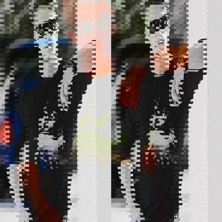 スプーンビルズとヤギの庭 地上の喜びの庭 長袖Tシャツ 彼への贈り物