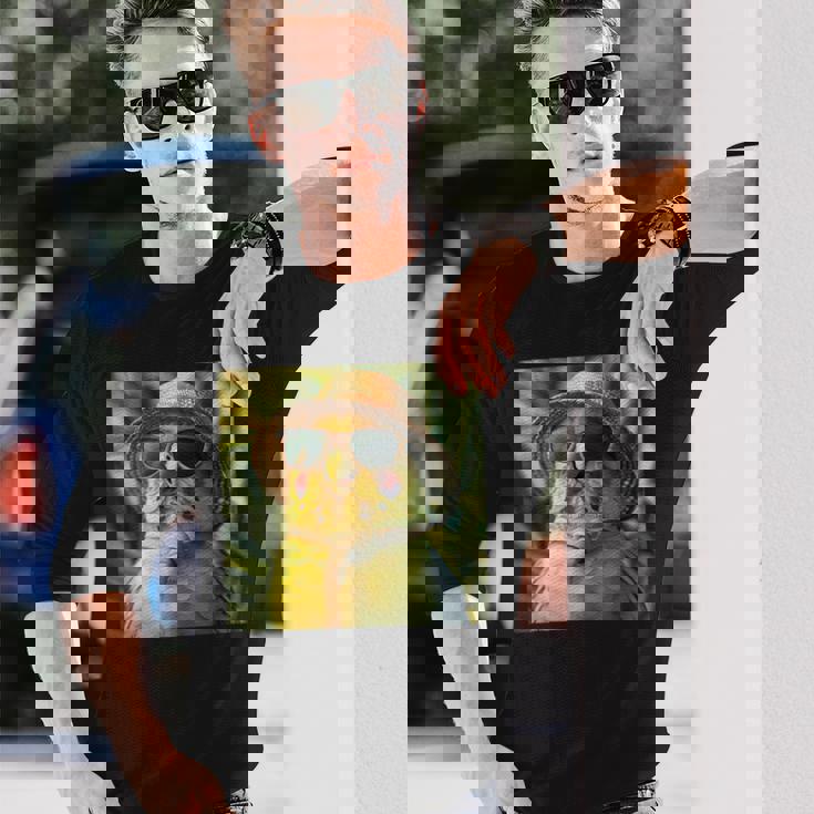 セキセイインコは休暇中、面白い動物、面白いオウム 長袖Tシャツ 彼への贈り物