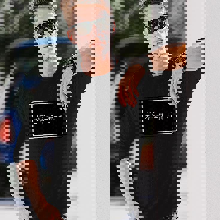 セクシーボーイ【性格】Rpg パロディ【Gamers ゲーマーズ】ウィンドウ ゲーム レトロ ドット 文字 面白い 長袖Tシャツ 彼への贈り物