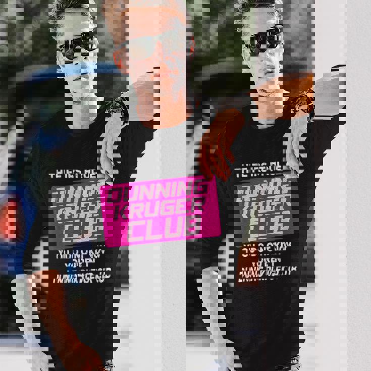 ダニング・クルーガークラブ 長袖Tシャツ 彼への贈り物