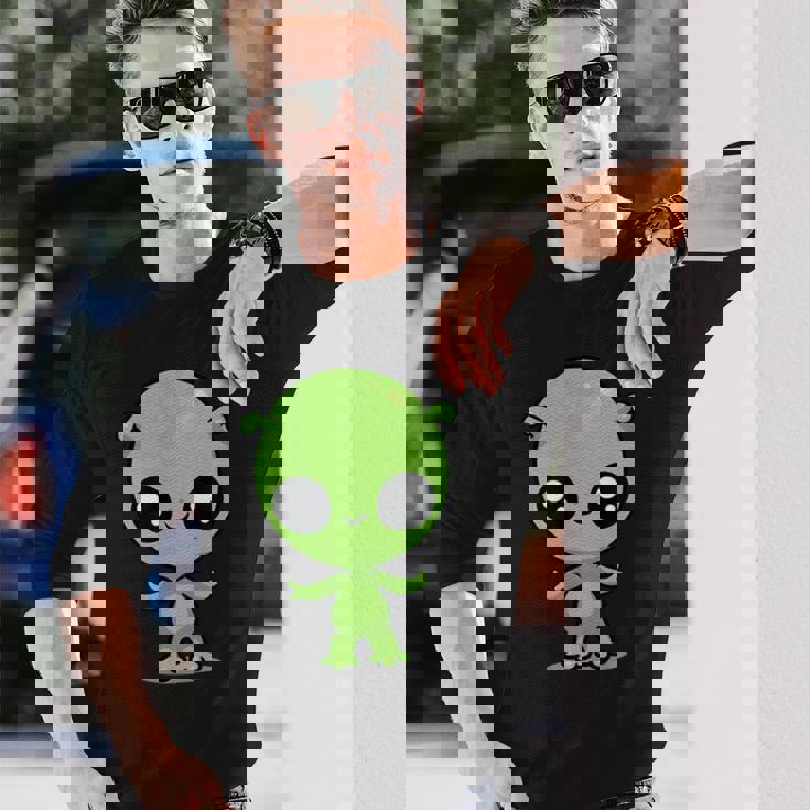 チビ カワイイ エイリアン Ufo 宇宙人 長袖Tシャツ 彼への贈り物