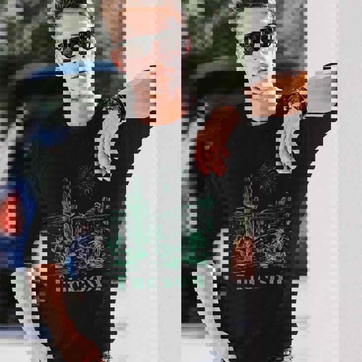 ツーソン アリゾナ 長袖Tシャツ 彼への贈り物