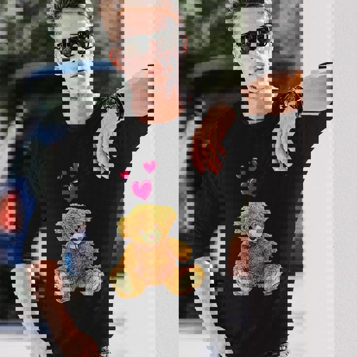 テディベアとハートのかわいいテディベアモチーフ 長袖Tシャツ 彼への贈り物