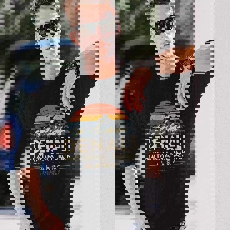 デナリ国立公園 アラスカ ハイキング キャンプ 山 お土産 長袖Tシャツ 彼への贈り物