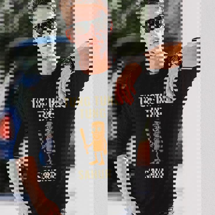 トゥン・トゥン・サフール面白いミーム 長袖Tシャツ 彼への贈り物