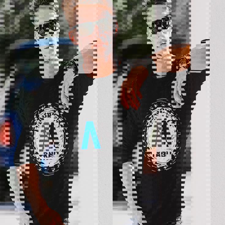 ニューヨークシティ トランジット 地下鉄 列車 レトロ Nyc 地下鉄 長袖Tシャツ 彼への贈り物