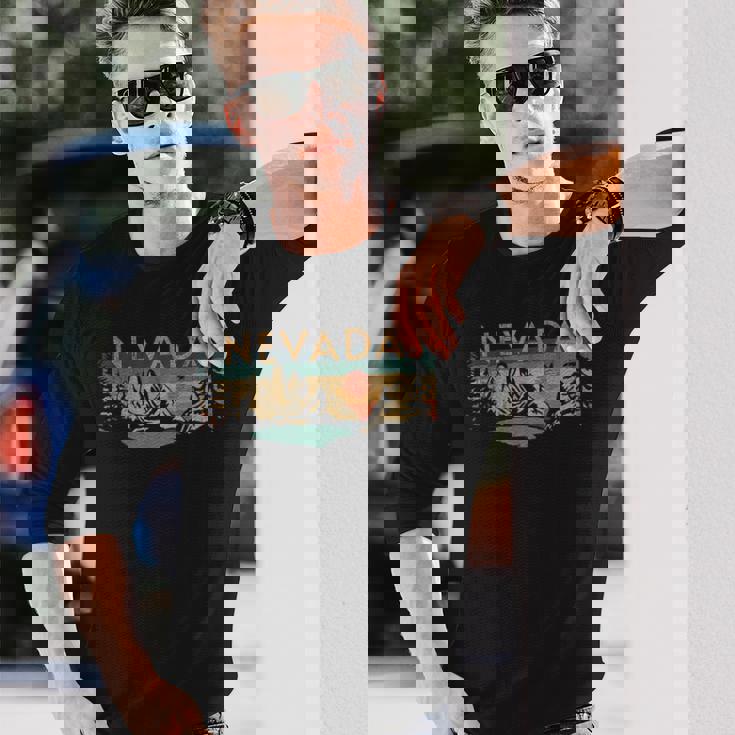 ネバダ州 長袖Tシャツ 彼への贈り物