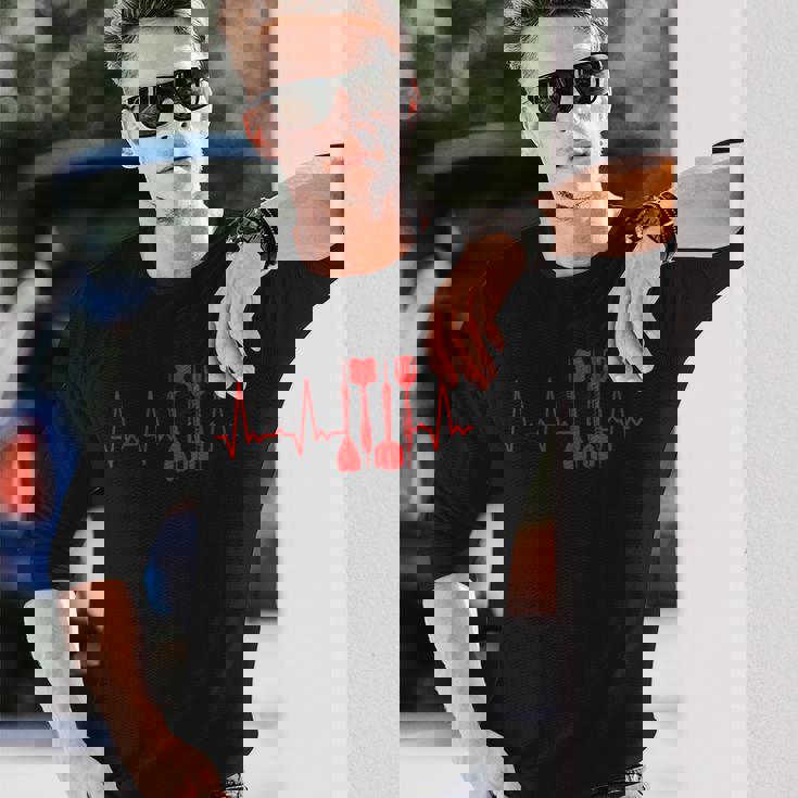 ハートビートダーツ 長袖Tシャツ 彼への贈り物