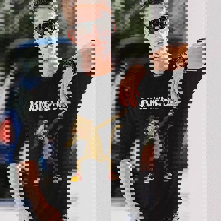 パパ・ゴリラ猿 チンパンジー 動物 かわいい猿 ギフト 長袖Tシャツ 彼への贈り物