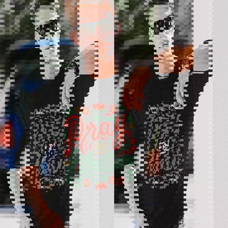 パレスチナのために祈り、戦争を止め、反戦、平和 長袖Tシャツ 彼への贈り物